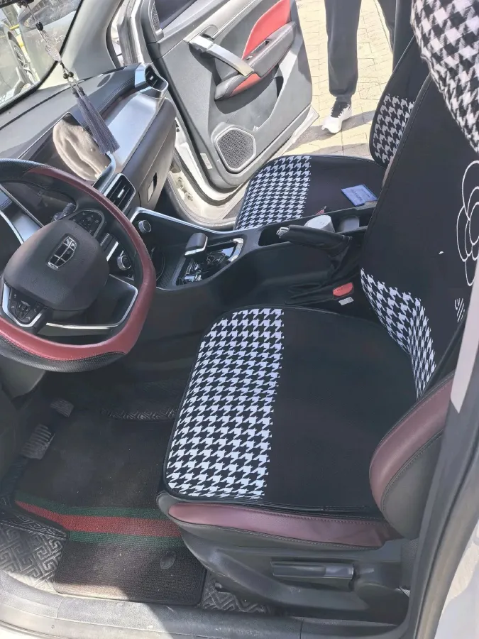 2021 Geely Coolray 1.4T 141HP L4 6DCT,autocango,china used car exporter,china ev exporter,chinese used car exporter,chinese used ev exporter