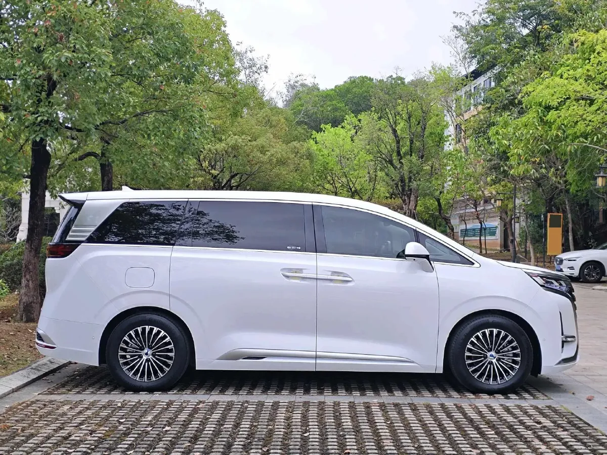 2022 Honda Odyssey 2.0L 146HP L4 E-CVT Hybrid,autocango,china used car exporter,china ev exporter,chinese used car exporter,chinese used ev exporter
