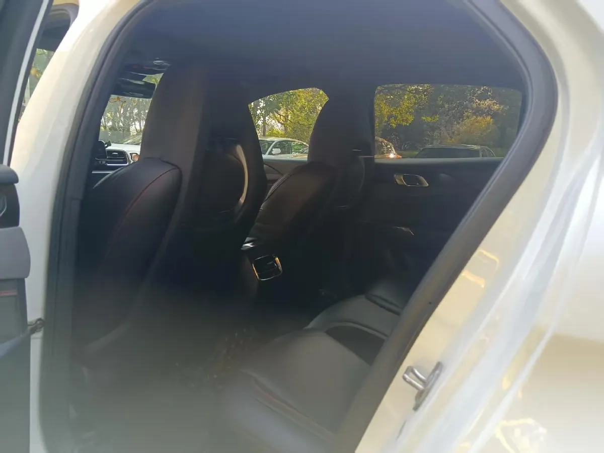 2018 LYNK&CO 03 1.5T 180HP L3 7DCT,autocango,china used car exporter,china ev exporter,chinese used car exporter,chinese used ev exporter