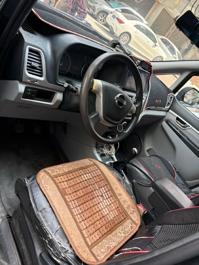 2016 Dongfeng ShuaiKe 1.5L 102HP L4 5MT,autocango,china used car exporter,china ev exporter,chinese used car exporter,chinese used ev exporter