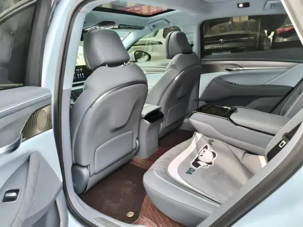 2023 Voyah ZhuiGuang BEV 82.11KWH,autocango,china used car exporter,china ev exporter,chinese used car exporter,chinese used ev exporter