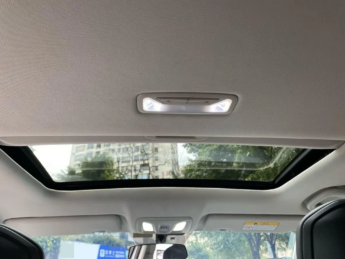 2023 ChangAn UNI-V iDD 1.5T 170HP L4 6TCT PHEV 18.4KWH,autocango,china used car exporter,china ev exporter,chinese used car exporter,chinese used ev exporter