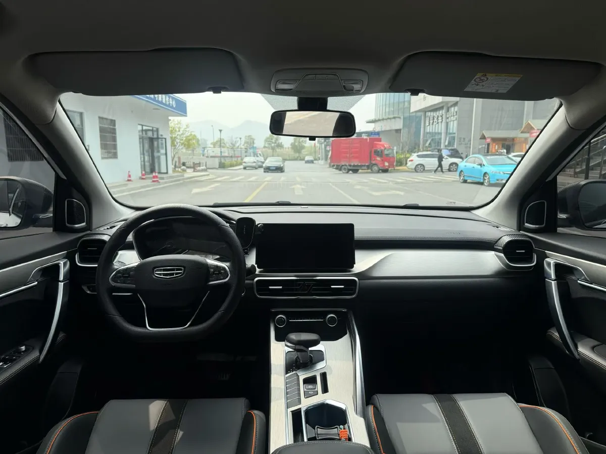 2023 Geely Coolray 1.5T 181HP L4 7DCT,autocango,china used car exporter,china ev exporter,chinese used car exporter,chinese used ev exporter