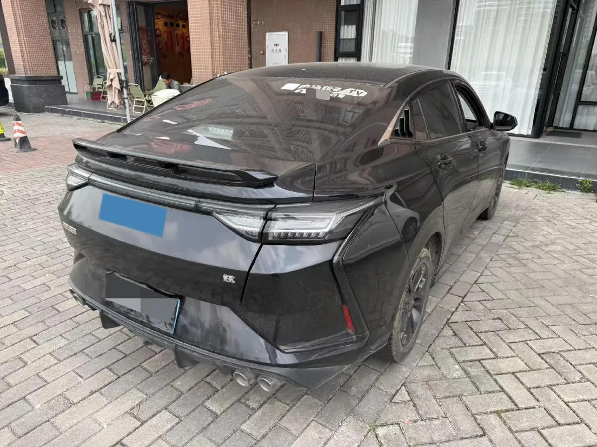 2023 DongFeng Aeolus YiXuan 1.5L 125HP L4 6DCT,autocango,china used car exporter,china ev exporter,chinese used car exporter,chinese used ev exporter
