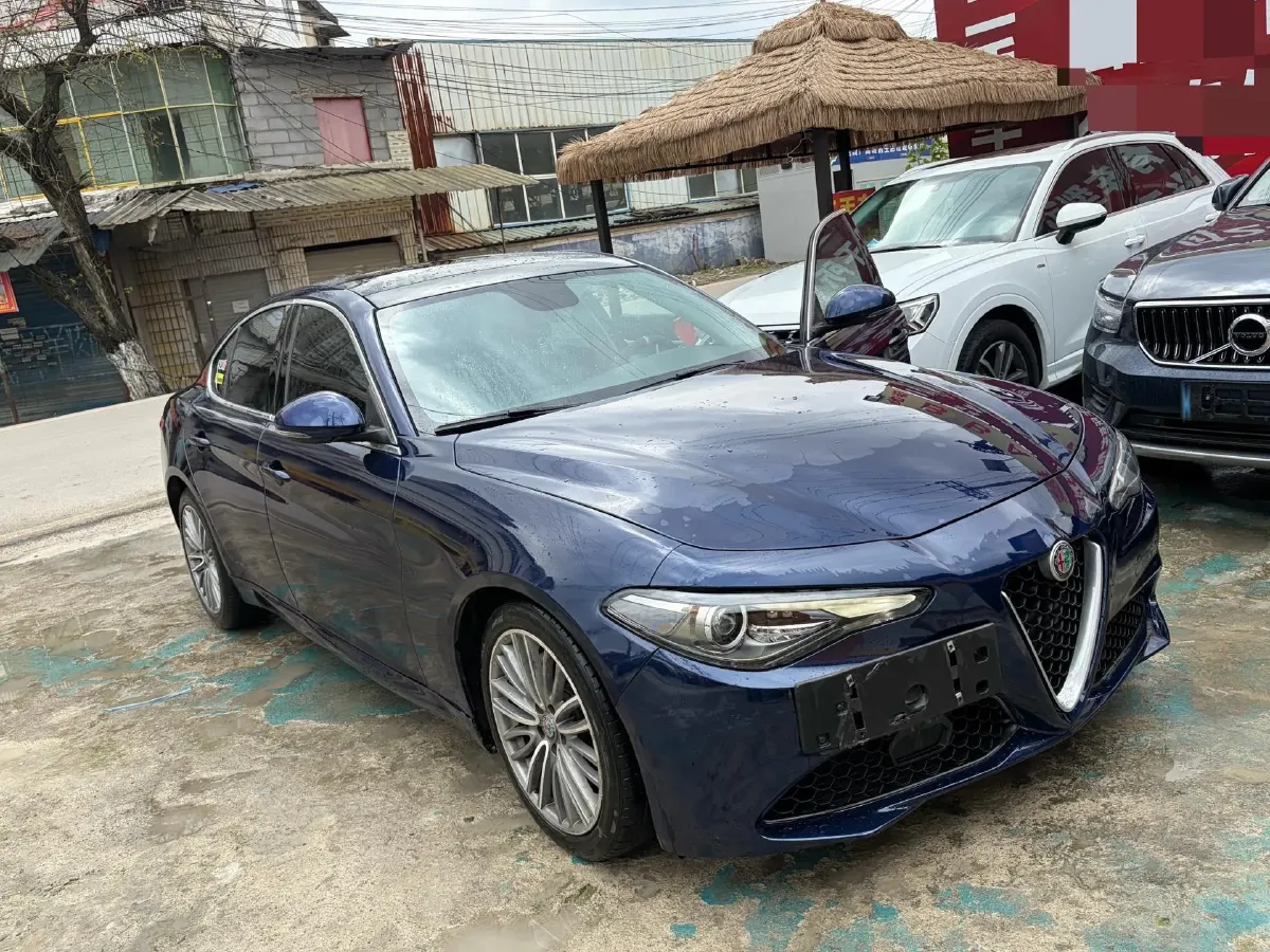 2017 Toyota Highlander 2.0T 220HP L4 6AT,autocango,china used car exporter,china ev exporter,chinese used car exporter,chinese used ev exporter