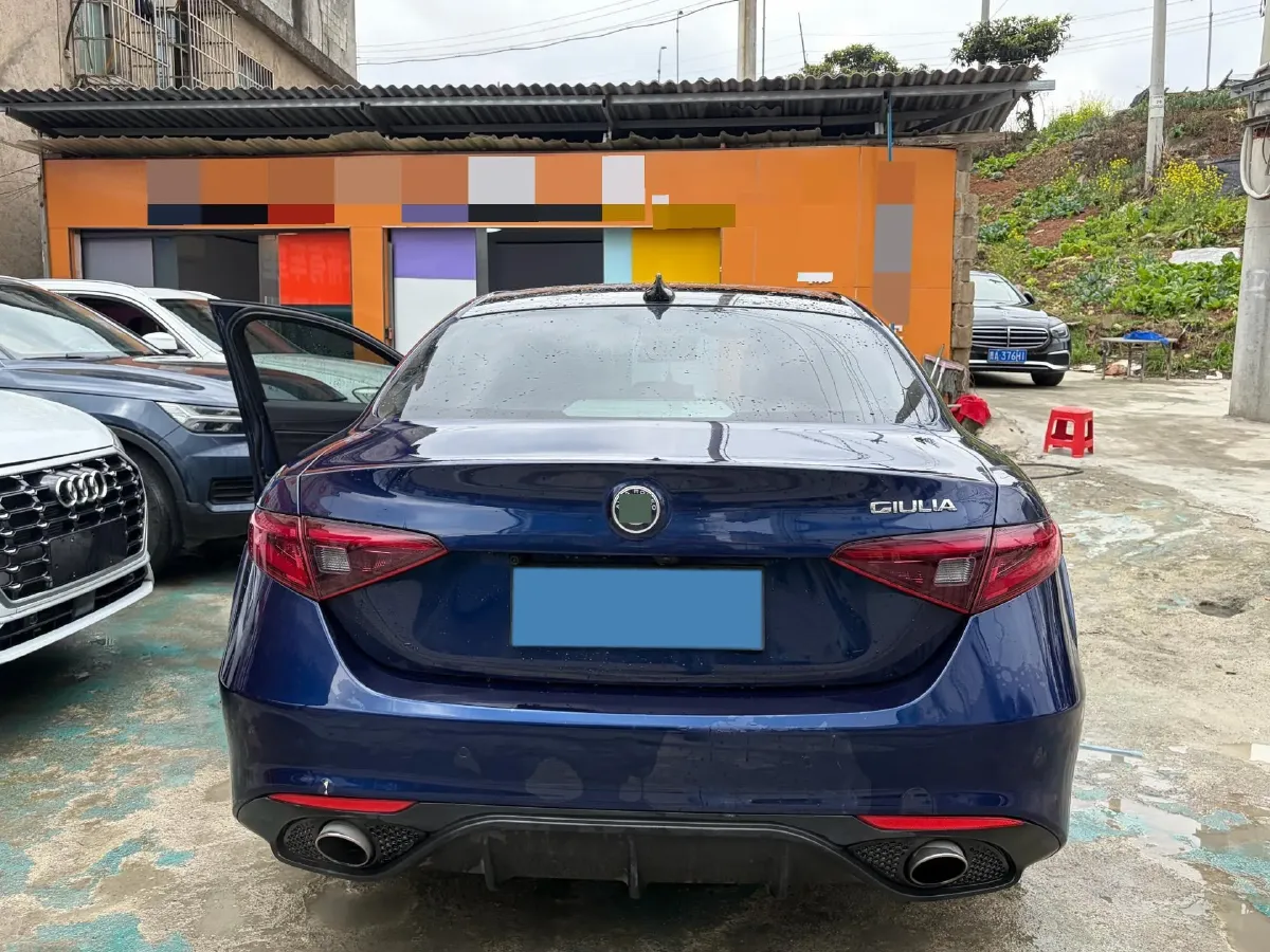 2017 Toyota Highlander 2.0T 220HP L4 6AT,autocango,china used car exporter,china ev exporter,chinese used car exporter,chinese used ev exporter