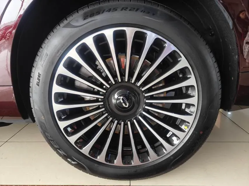 2025 AITO AITO M9 REEV 160HP REEV 52KWH,autocango,china used car exporter,china ev exporter,chinese used car exporter,chinese used ev exporter