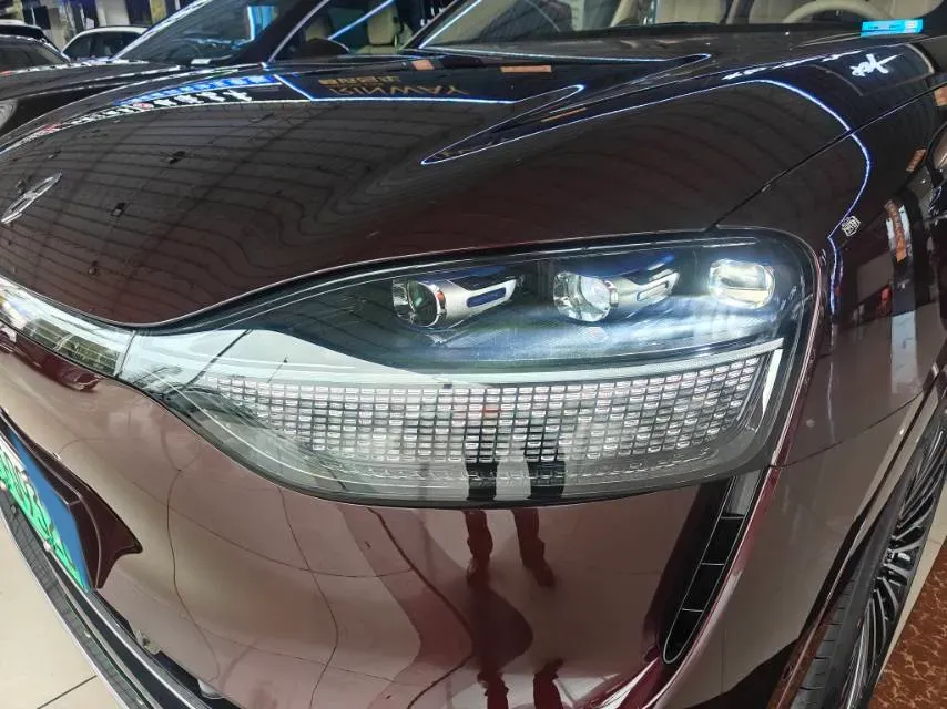 2025 AITO AITO M9 REEV 160HP REEV 52KWH,autocango,china used car exporter,china ev exporter,chinese used car exporter,chinese used ev exporter