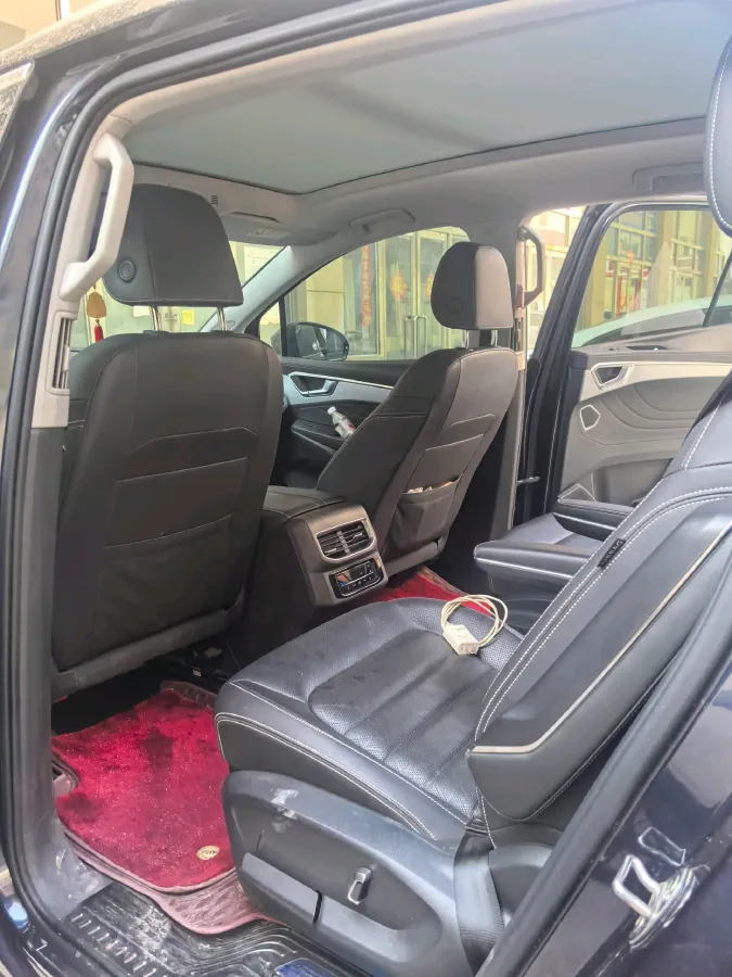 2021 Volkswagen Talagon 2.0T 220HP L4 7DCT,autocango,china used car exporter,china ev exporter,chinese used car exporter,chinese used ev exporter