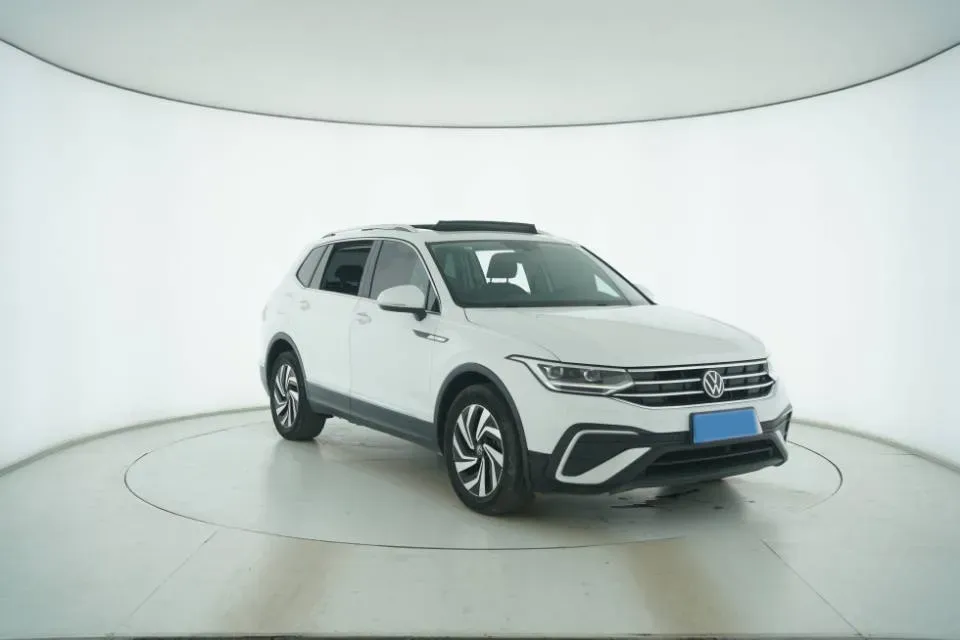 2023 Volkswagen Tiguan L 1.5T 160HP L4 7DCT,autocango,china used car exporter,china ev exporter,chinese used car exporter,chinese used ev exporter