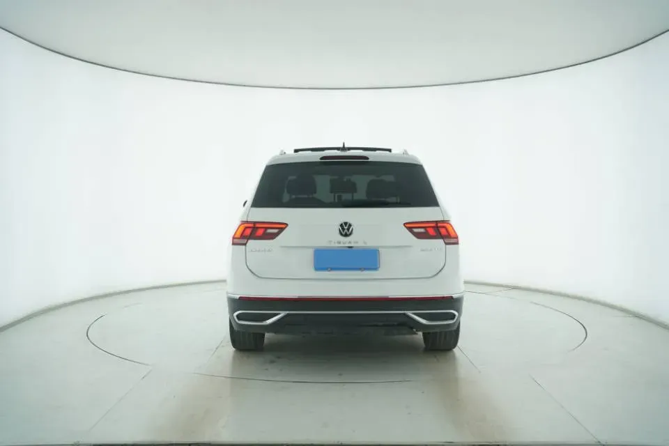 2023 Volkswagen Tiguan L 1.5T 160HP L4 7DCT,autocango,china used car exporter,china ev exporter,chinese used car exporter,chinese used ev exporter