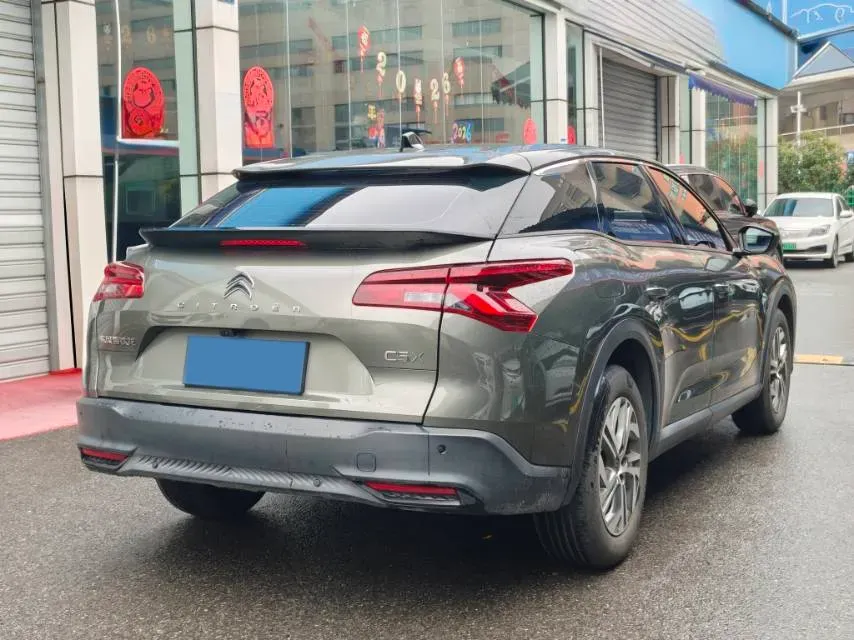 2025 Geely Preface 1.5T 181HP L4 7DCT,autocango,china used car exporter,china ev exporter,chinese used car exporter,chinese used ev exporter