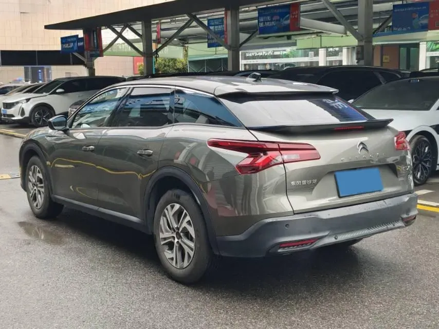 2025 Geely Preface 1.5T 181HP L4 7DCT,autocango,china used car exporter,china ev exporter,chinese used car exporter,chinese used ev exporter