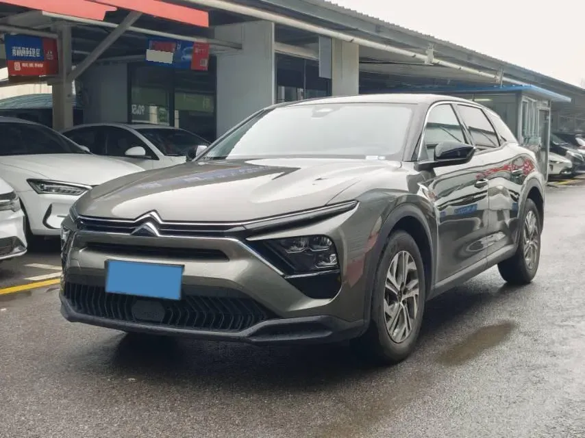 2025 Geely Preface 1.5T 181HP L4 7DCT,autocango,china used car exporter,china ev exporter,chinese used car exporter,chinese used ev exporter