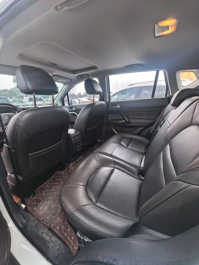 2017 GAC Trumpchi GS4 1.3T 137HP L4 5MT,autocango,china used car exporter,china ev exporter,chinese used car exporter,chinese used ev exporter