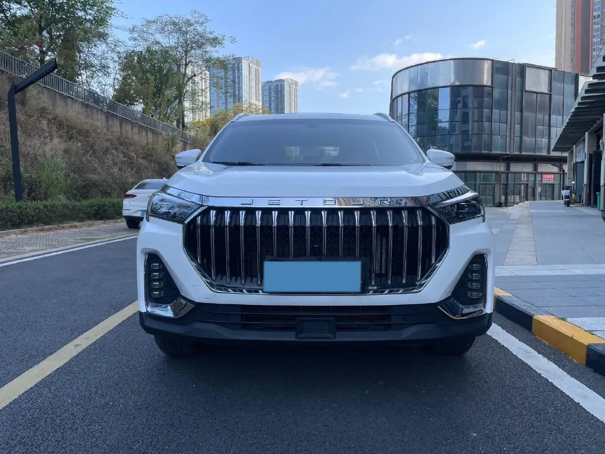 2024 Jetour X90 Plus 1.5T 156HP L4 6MT,autocango,china used car exporter,china ev exporter,chinese used car exporter,chinese used ev exporter
