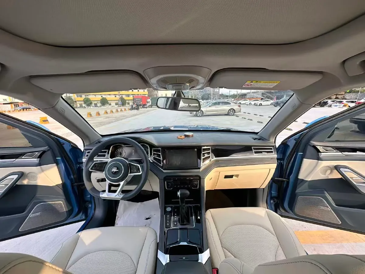 2017 Zotye Damy X7 1.8T 177HP L4 6DCT,autocango,china used car exporter,china ev exporter,chinese used car exporter,chinese used ev exporter