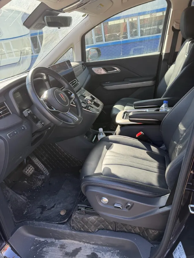 2023 HongQi HQ9 2.0T 252HP L4 8AT,autocango,china used car exporter,china ev exporter,chinese used car exporter,chinese used ev exporter