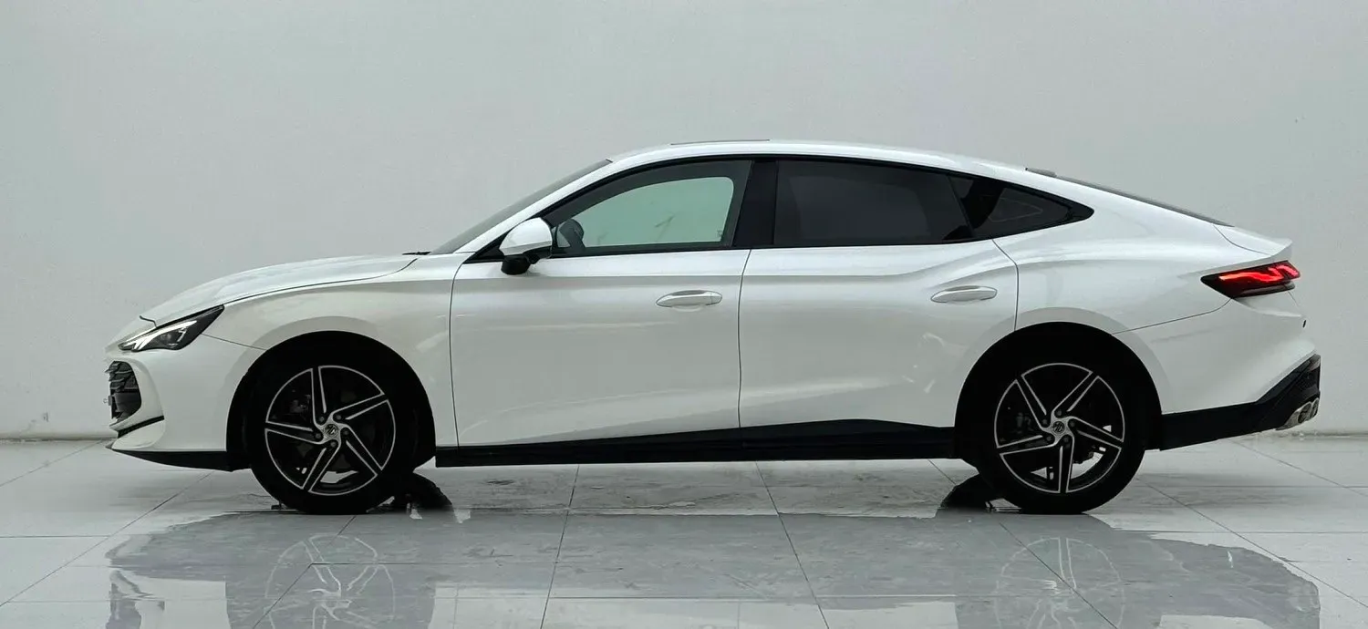 2023 MG 7 1.5T 188HP L4 7DCT,autocango,china used car exporter,china ev exporter,chinese used car exporter,chinese used ev exporter