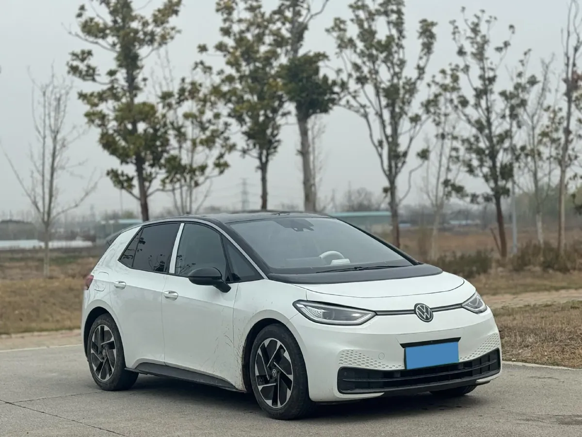 2025 Volkswagen ID.3 BEV 52.8KWH,autocango,china used car exporter,china ev exporter,chinese used car exporter,chinese used ev exporter
