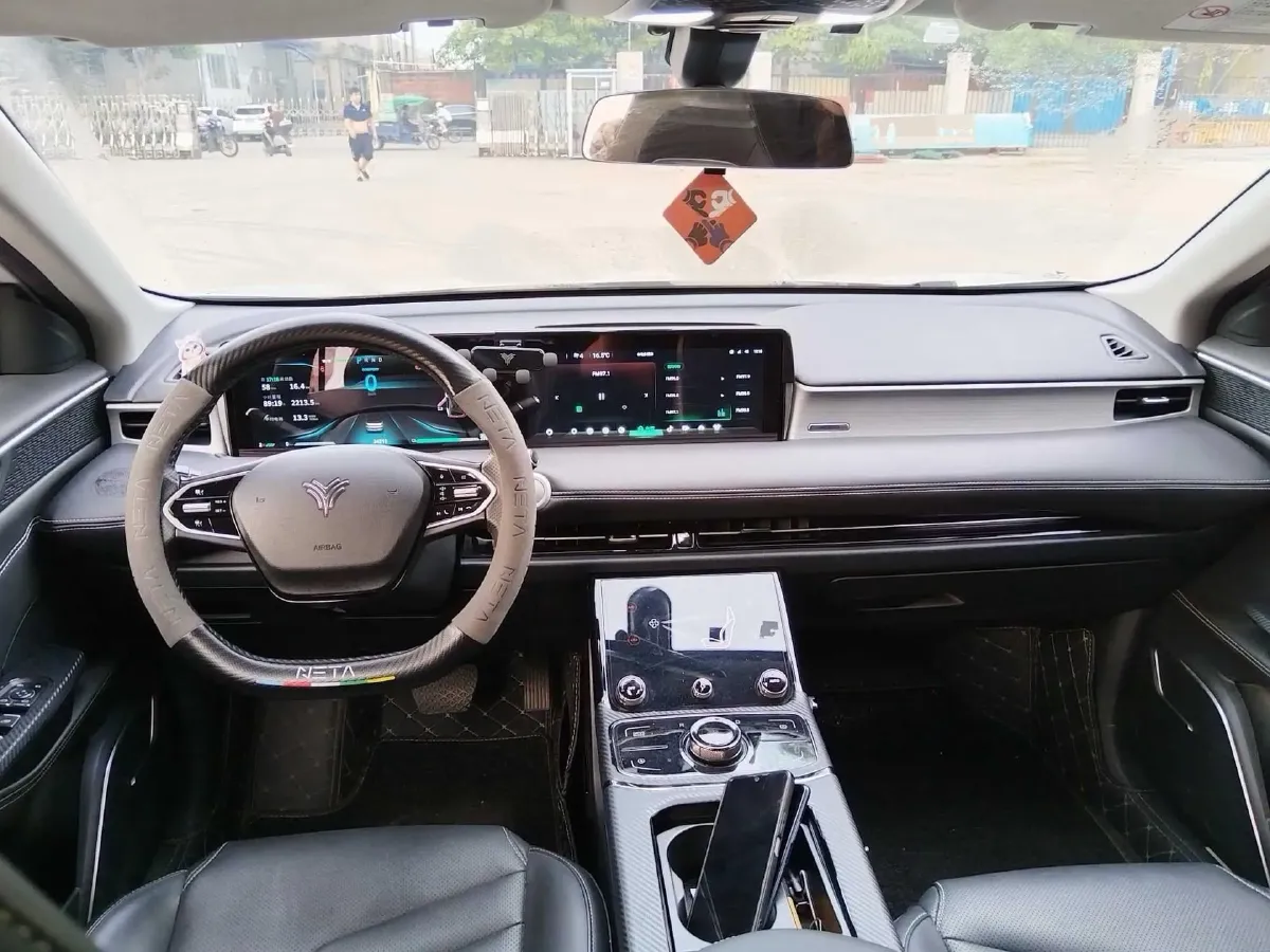 2022 Roewe RX5 MAX 1.5T 181HP L4 6AT,autocango,china used car exporter,china ev exporter,chinese used car exporter,chinese used ev exporter