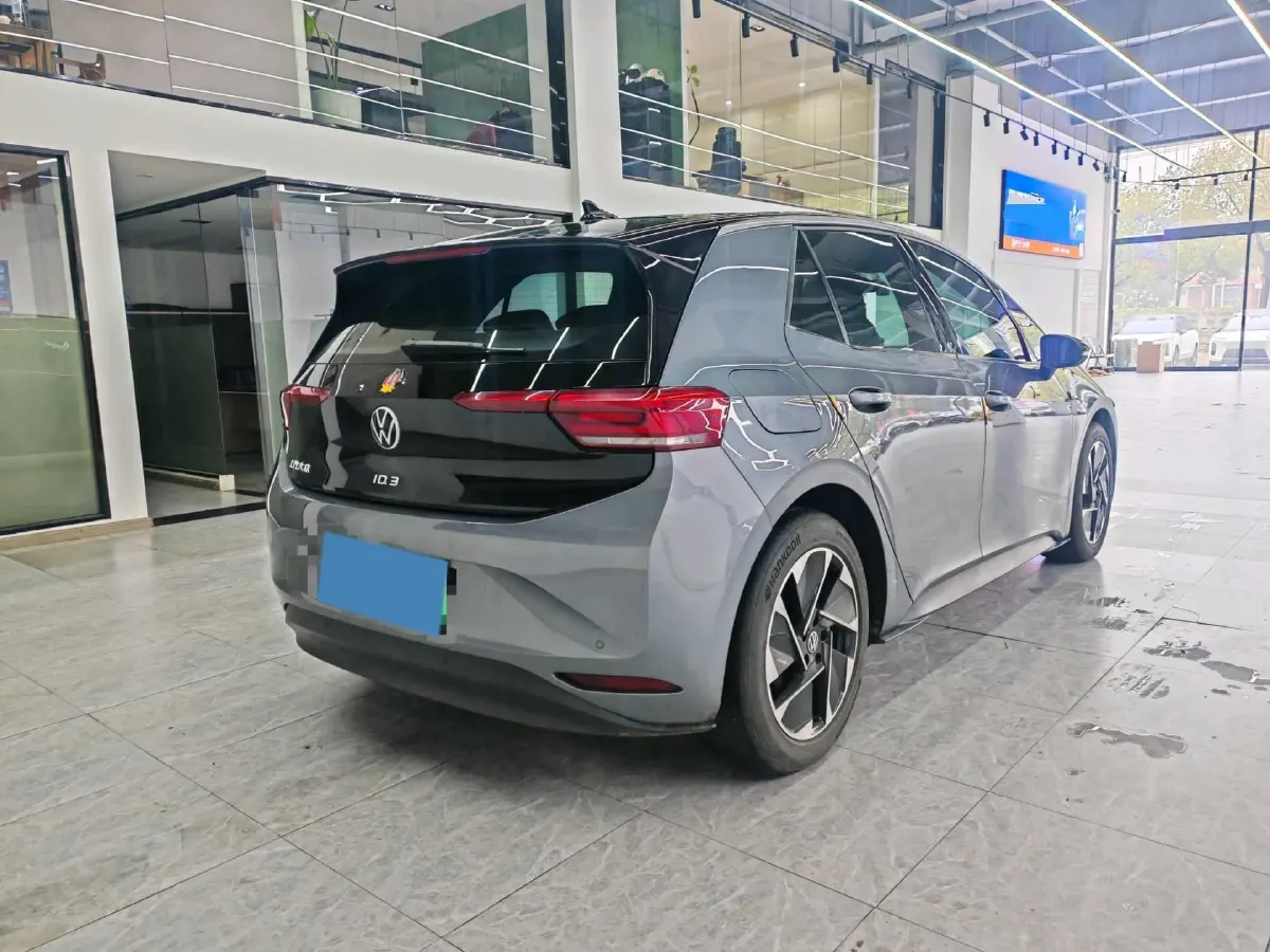 2024 Volkswagen ID.3 BEV 52.8KWH,autocango,china used car exporter,china ev exporter,chinese used car exporter,chinese used ev exporter