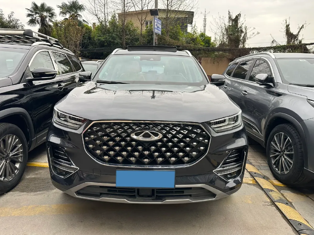 2021 Chery Tiggo 8 Plus 1.6T 197HP L4 7DCT,autocango,china used car exporter,china ev exporter,chinese used car exporter,chinese used ev exporter