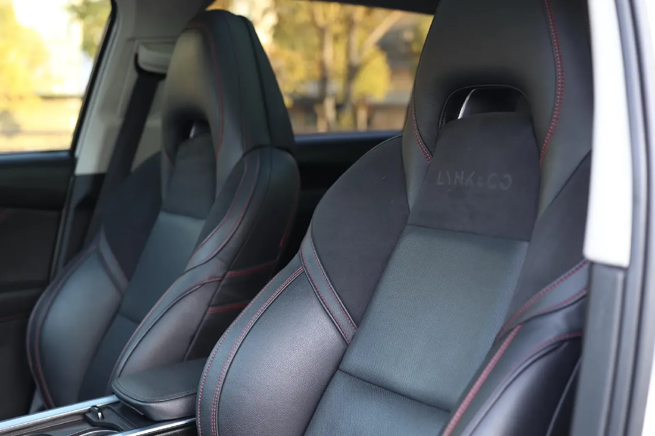 2017 Foton Sauvana 2.0T 218HP L4 6AT,autocango,china used car exporter,china ev exporter,chinese used car exporter,chinese used ev exporter