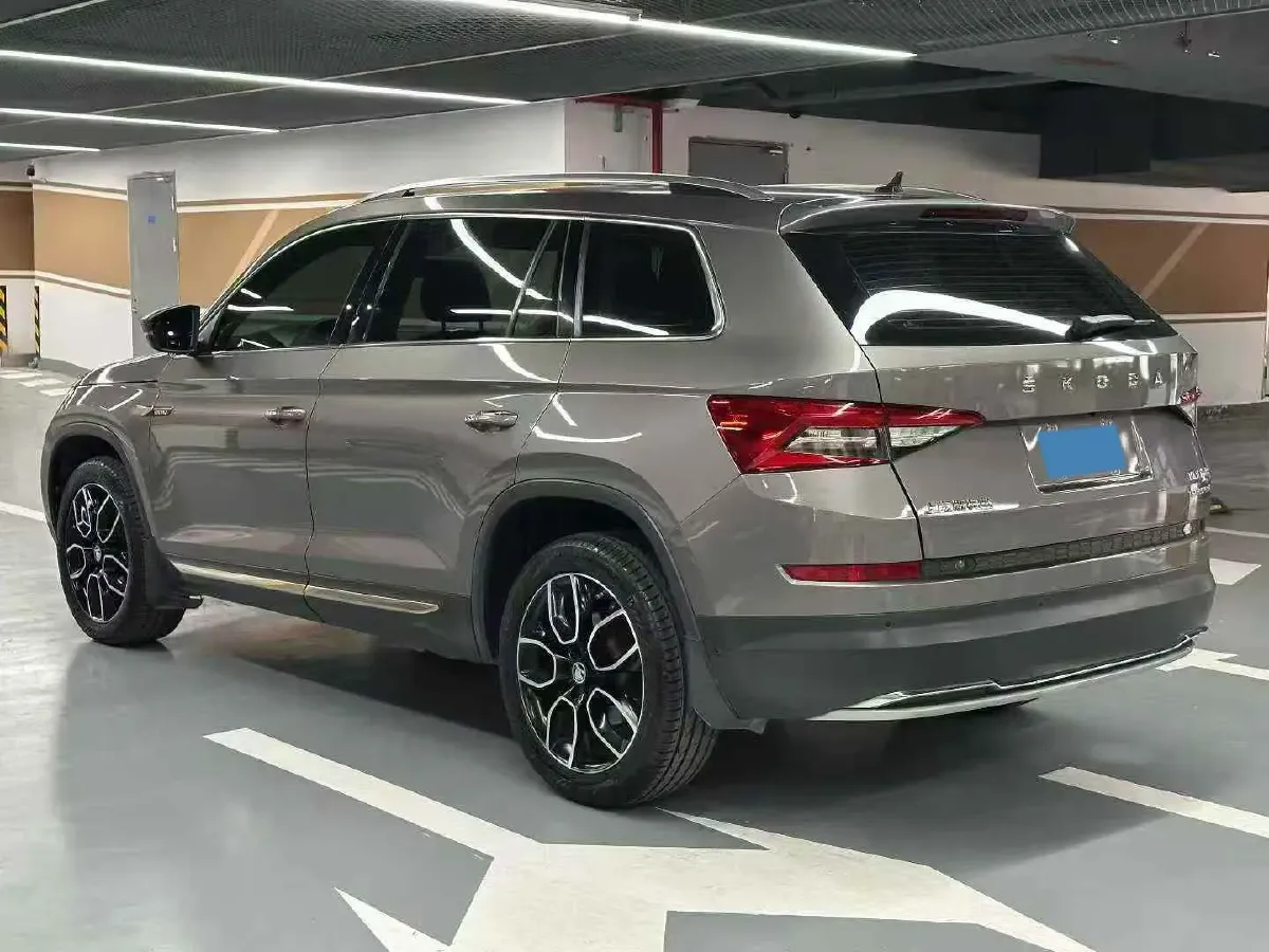 2019 Skoda Kodiak GT 2.0T 220HP L4 7DCT,autocango,china used car exporter,china ev exporter,chinese used car exporter,chinese used ev exporter