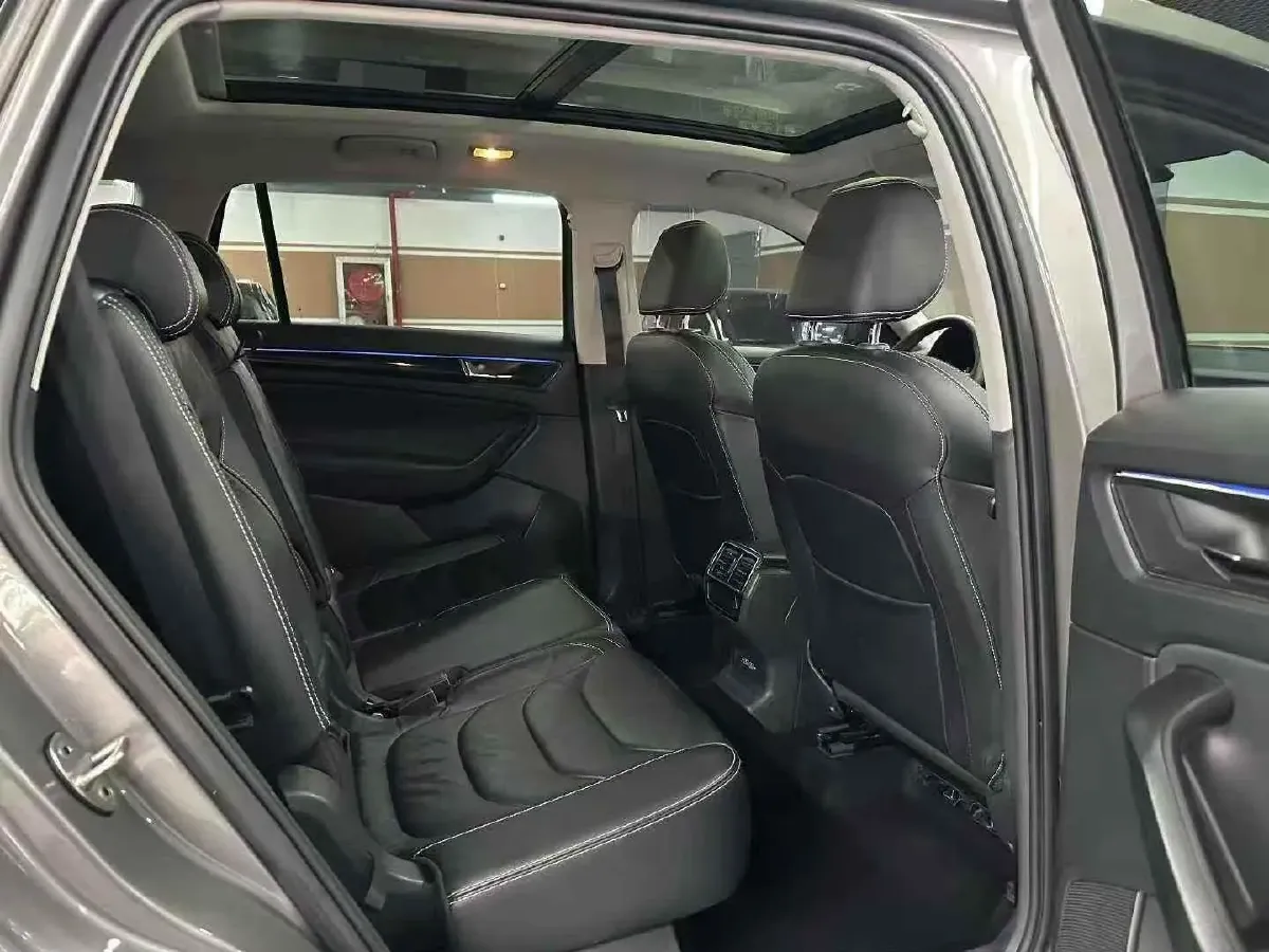 2019 Skoda Kodiak GT 2.0T 220HP L4 7DCT,autocango,china used car exporter,china ev exporter,chinese used car exporter,chinese used ev exporter