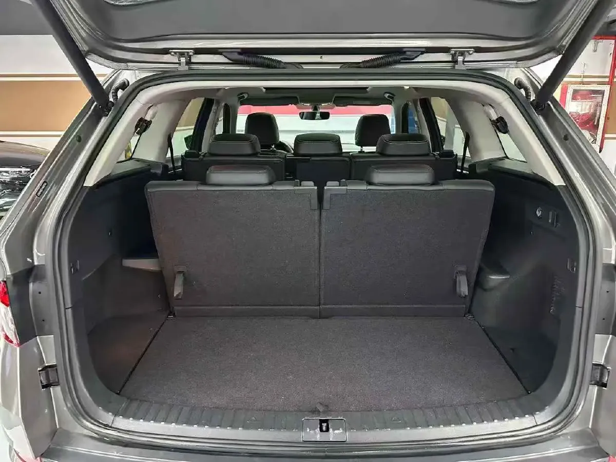 2019 Skoda Kodiak GT 2.0T 220HP L4 7DCT,autocango,china used car exporter,china ev exporter,chinese used car exporter,chinese used ev exporter