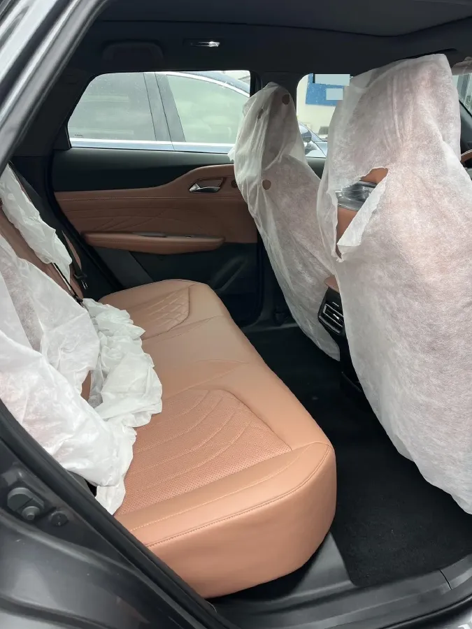 2024 ChangAn UNI-Z 1.5L 98HP L4 E-CVT PHEV 18.4KWH,autocango,china used car exporter,china ev exporter,chinese used car exporter,chinese used ev exporter