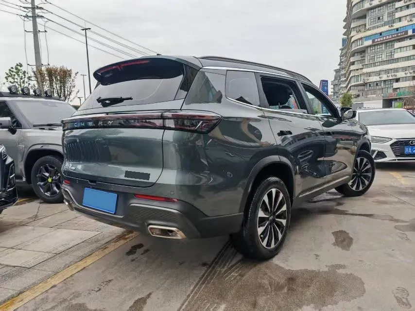 2025 Chery Tiggo 8 Plus 1.6T 197HP L4 7DCT,autocango,china used car exporter,china ev exporter,chinese used car exporter,chinese used ev exporter