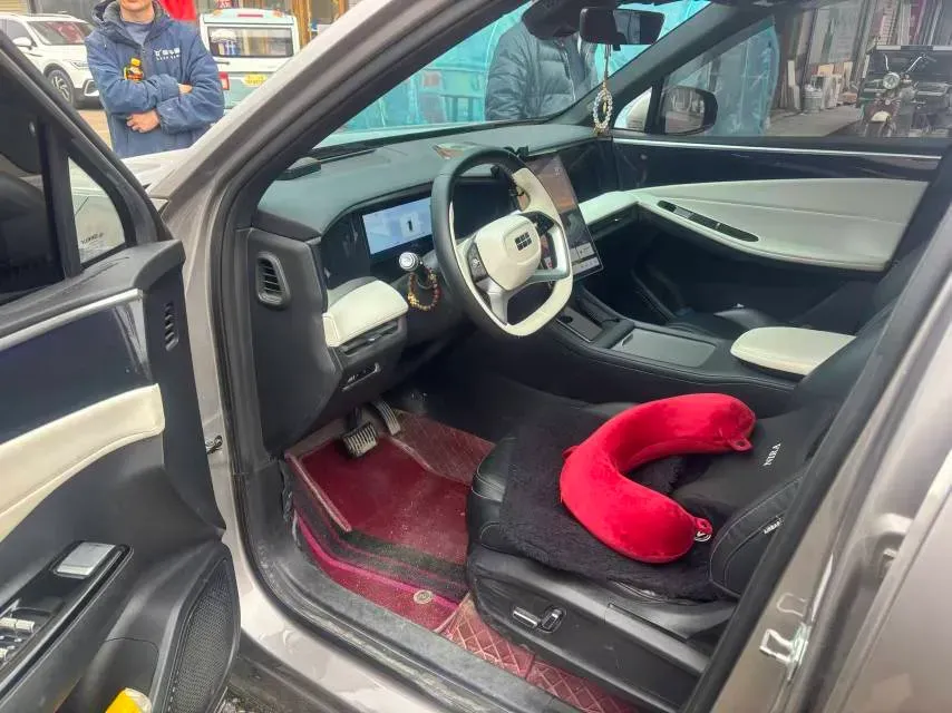 2023 Geely Galaxy L7 1.5T 163HP L4 3DHT PHEV 18.7KWH,autocango,china used car exporter,china ev exporter,chinese used car exporter,chinese used ev exporter