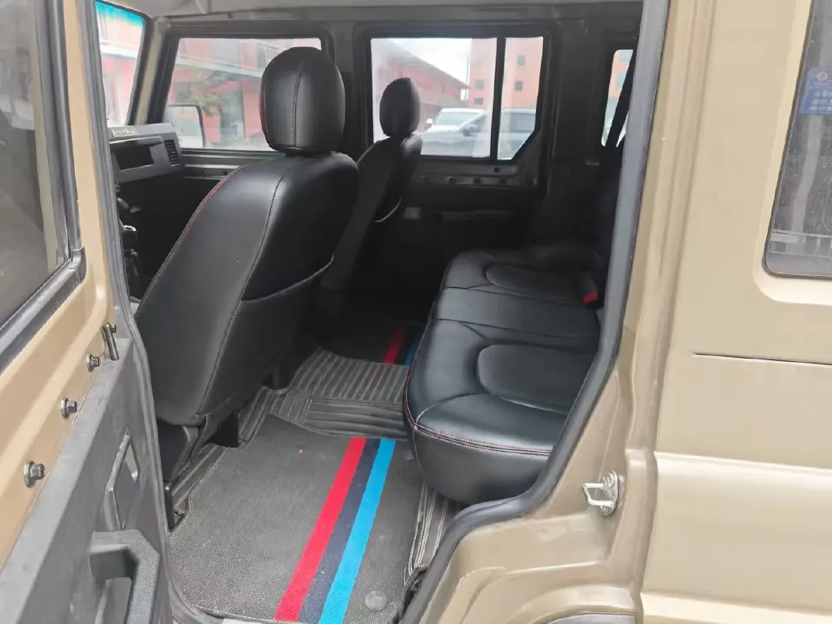 2020 BAW 212 2.4T 211HP L4 6MT,autocango,china used car exporter,china ev exporter,chinese used car exporter,chinese used ev exporter