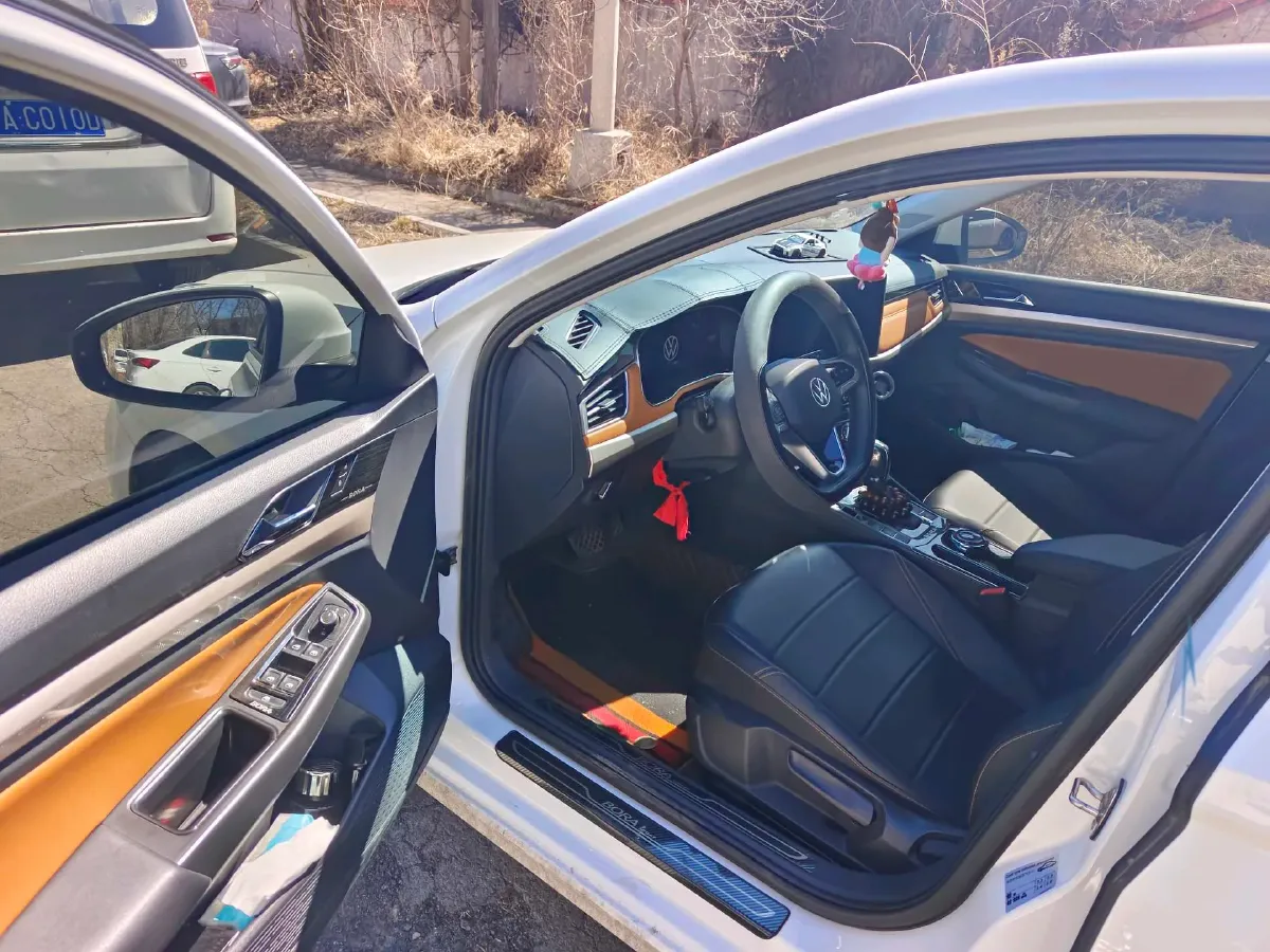 2023 Volkswagen Bora 1.2T 116HP L4 7DCT,autocango,china used car exporter,china ev exporter,chinese used car exporter,chinese used ev exporter