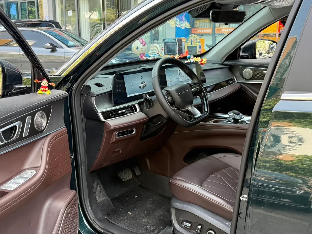 2024 Chery Tiggo 8 PRO 2.0T 254HP L4 7DCT,autocango,china used car exporter,china ev exporter,chinese used car exporter,chinese used ev exporter