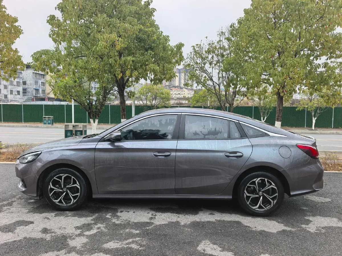 2023 MG 5 1.5L 129HP L4 CVT,autocango,china used car exporter,china ev exporter,chinese used car exporter,chinese used ev exporter