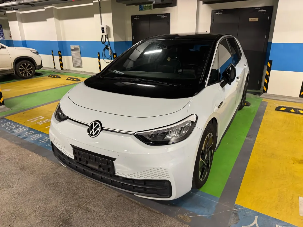 2022 Volkswagen ID.3 BEV 57.3KWH,autocango,china used car exporter,china ev exporter,chinese used car exporter,chinese used ev exporter