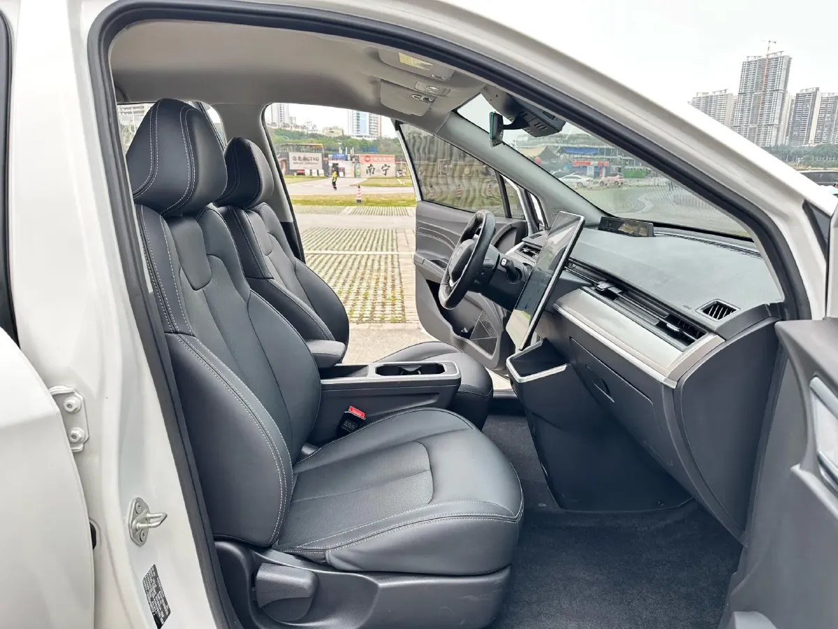 2022 ChangAn Kaicene RuiXing EM60 BEV 41.86KWH,autocango,china used car exporter,china ev exporter,chinese used car exporter,chinese used ev exporter