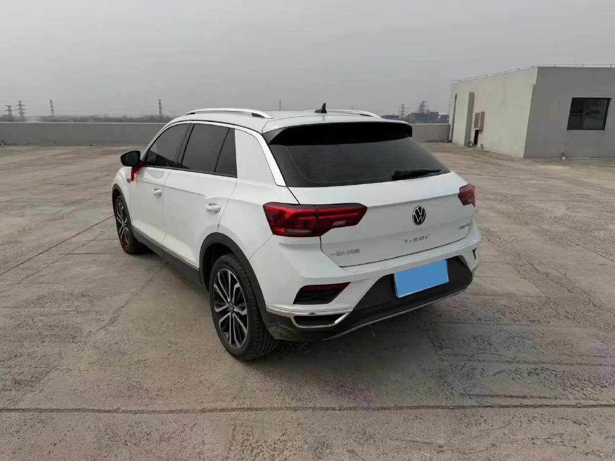 2021 Volkswagen T-Roc 1.4T 150HP L4 7DCT,autocango,china used car exporter,china ev exporter,chinese used car exporter,chinese used ev exporter