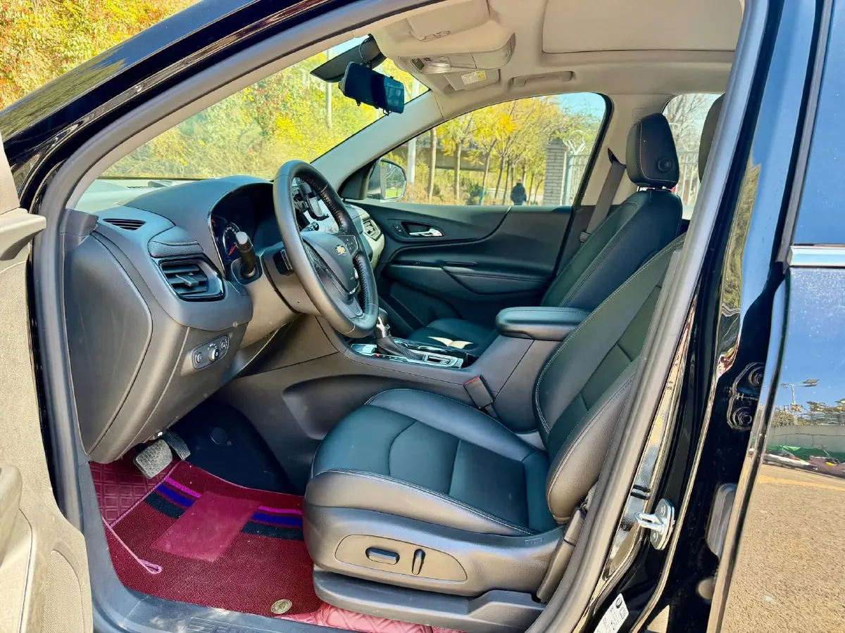 2022 Chevrolet Equinox 1.5T 169HP L4 6AT,autocango,china used car exporter,china ev exporter,chinese used car exporter,chinese used ev exporter