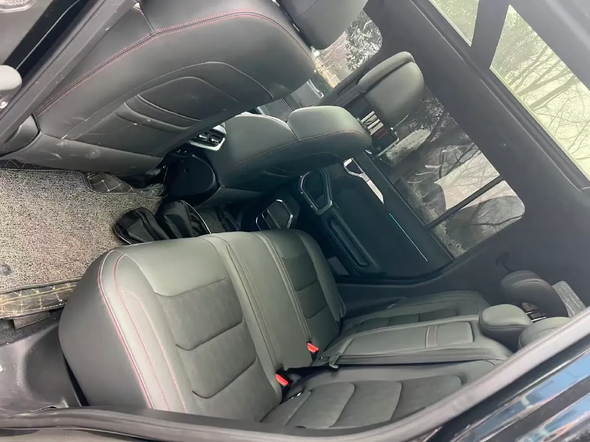 2023 Jetour Traveller 2.0T 254HP L4 7DCT,autocango,china used car exporter,china ev exporter,chinese used car exporter,chinese used ev exporter