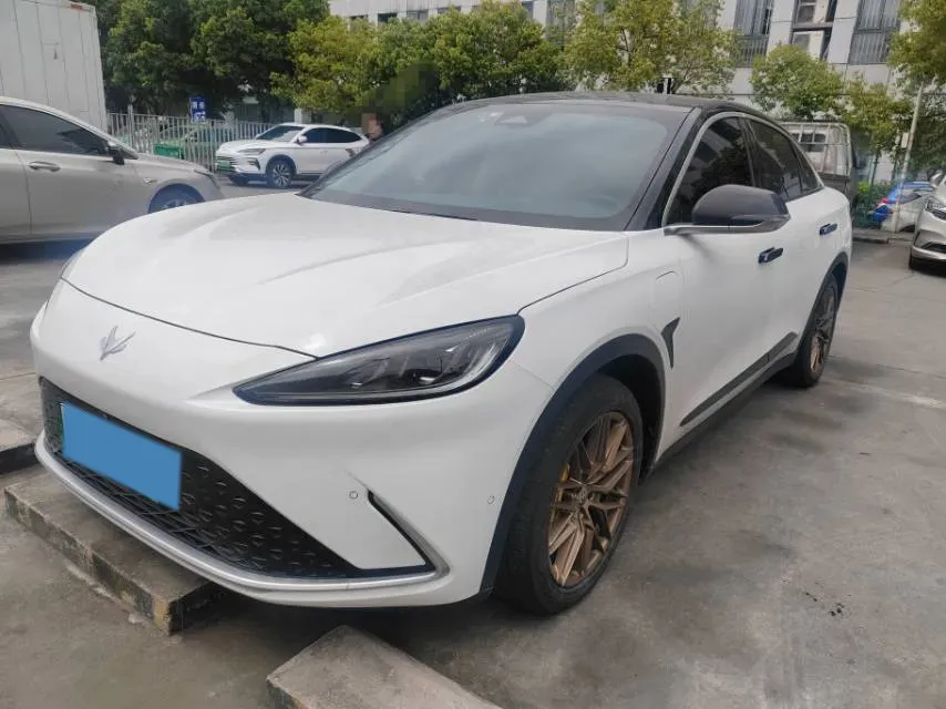 2021 ARCFOX αS BEV 93.6KWH,autocango,china used car exporter,china ev exporter,chinese used car exporter,chinese used ev exporter