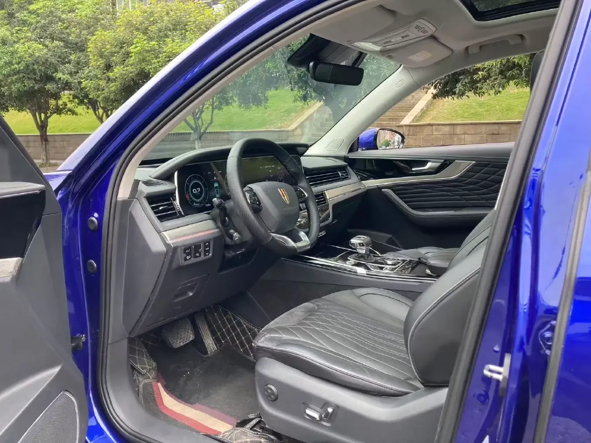 2022 HongQi HS5 2.0T 224HP L4 6AT,autocango,china used car exporter,china ev exporter,chinese used car exporter,chinese used ev exporter