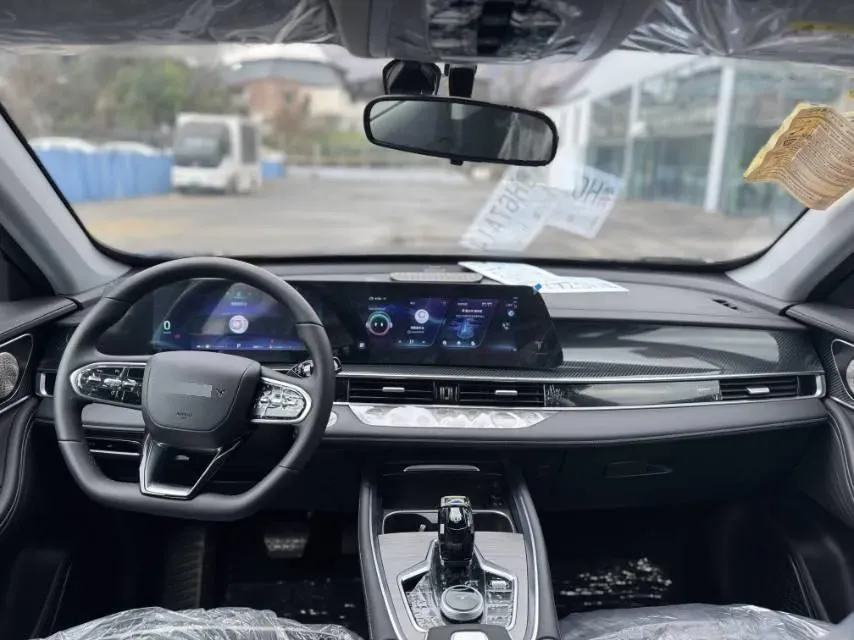 2025 Chery Tiggo 7 Plus 1.6T 197HP L4 8AT,autocango,china used car exporter,china ev exporter,chinese used car exporter,chinese used ev exporter