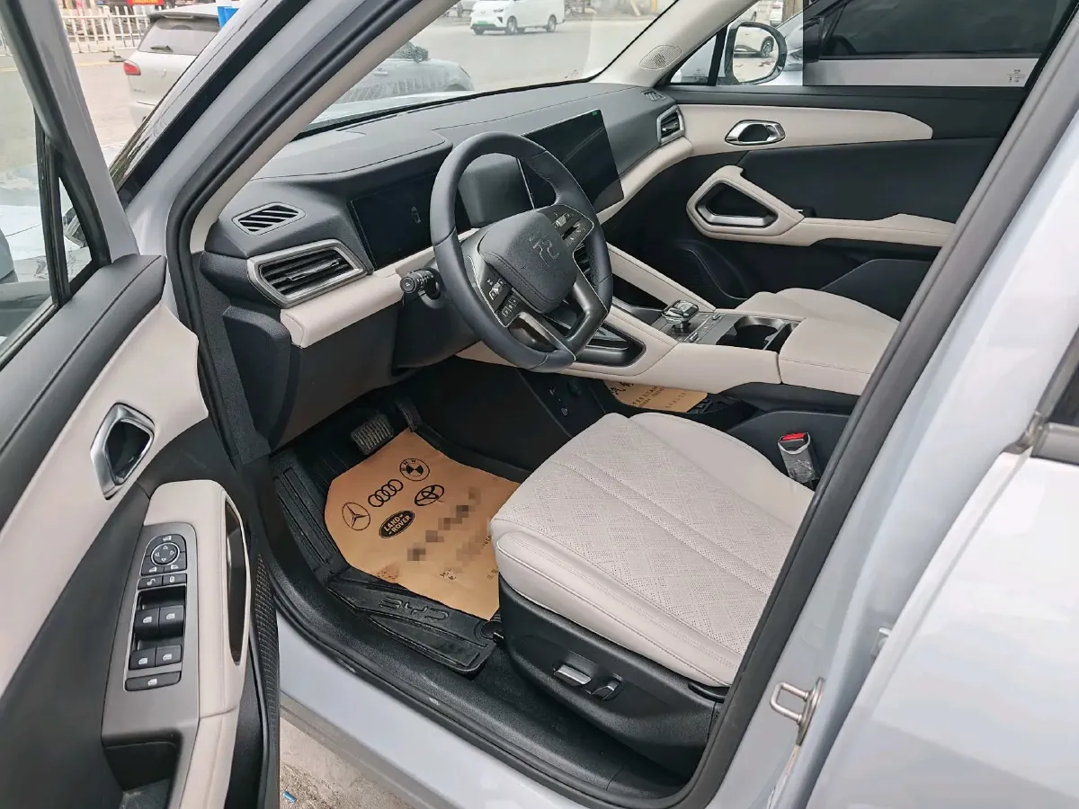 2024 BYD YuanUP BEV 45.12KWH,autocango,china used car exporter,china ev exporter,chinese used car exporter,chinese used ev exporter