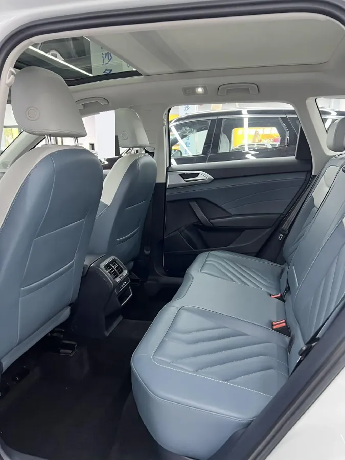 2023 Volkswagen Tharu 2.0T 186HP L4 7DCT,autocango,china used car exporter,china ev exporter,chinese used car exporter,chinese used ev exporter