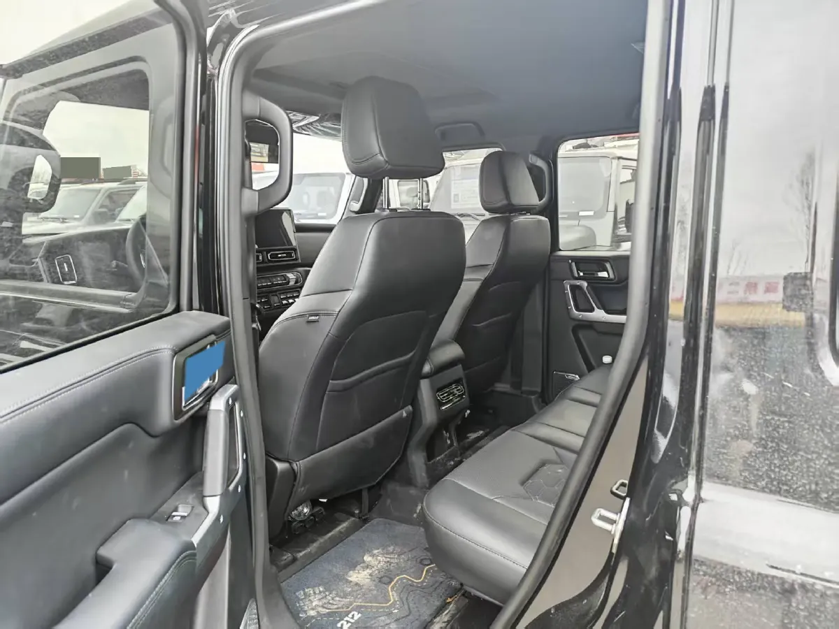 2024 212 212 T01 2.0T 252HP L4 8AT,autocango,china used car exporter,china ev exporter,chinese used car exporter,chinese used ev exporter