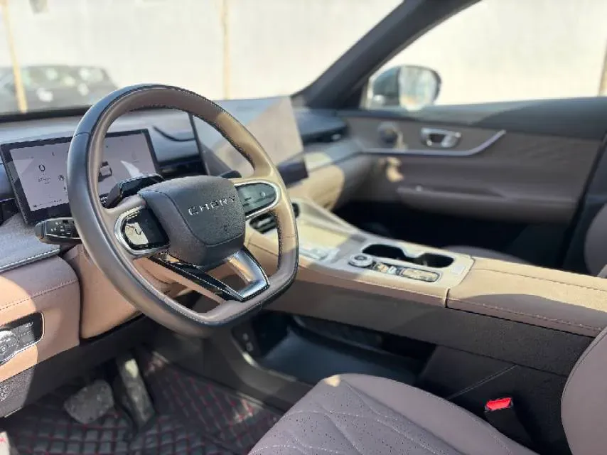 2025 Chery Tiggo 8 Plus 1.6T 197HP L4 7DCT,autocango,china used car exporter,china ev exporter,chinese used car exporter,chinese used ev exporter